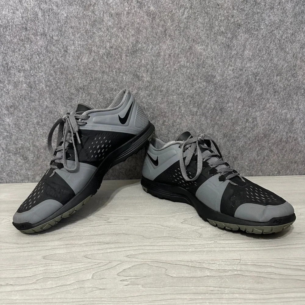 Nike FS Lite‎ Trainer Mens 11.5 Gray Black Running Shoes 615972-006 Low Top Mesh
